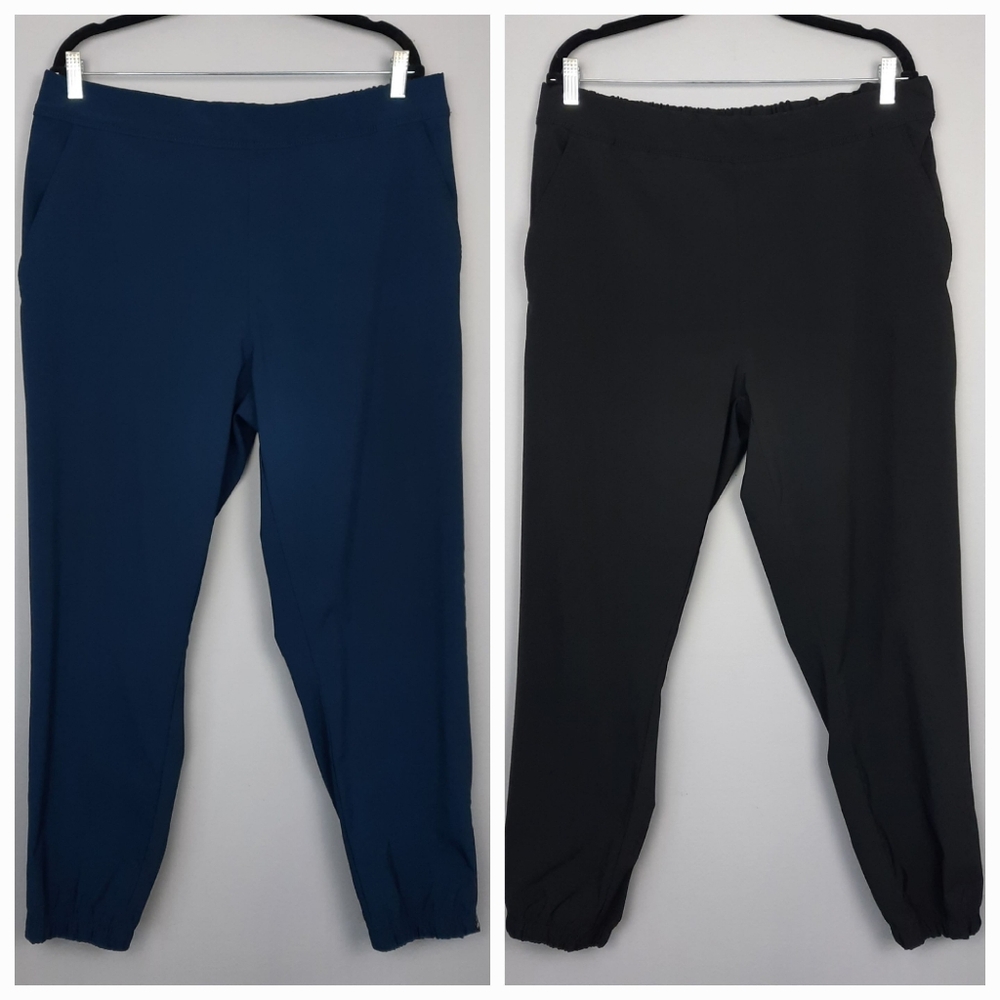 Bundle of 2 Member's Mark Men's Travel Jogger Pants Navy and Black size XL